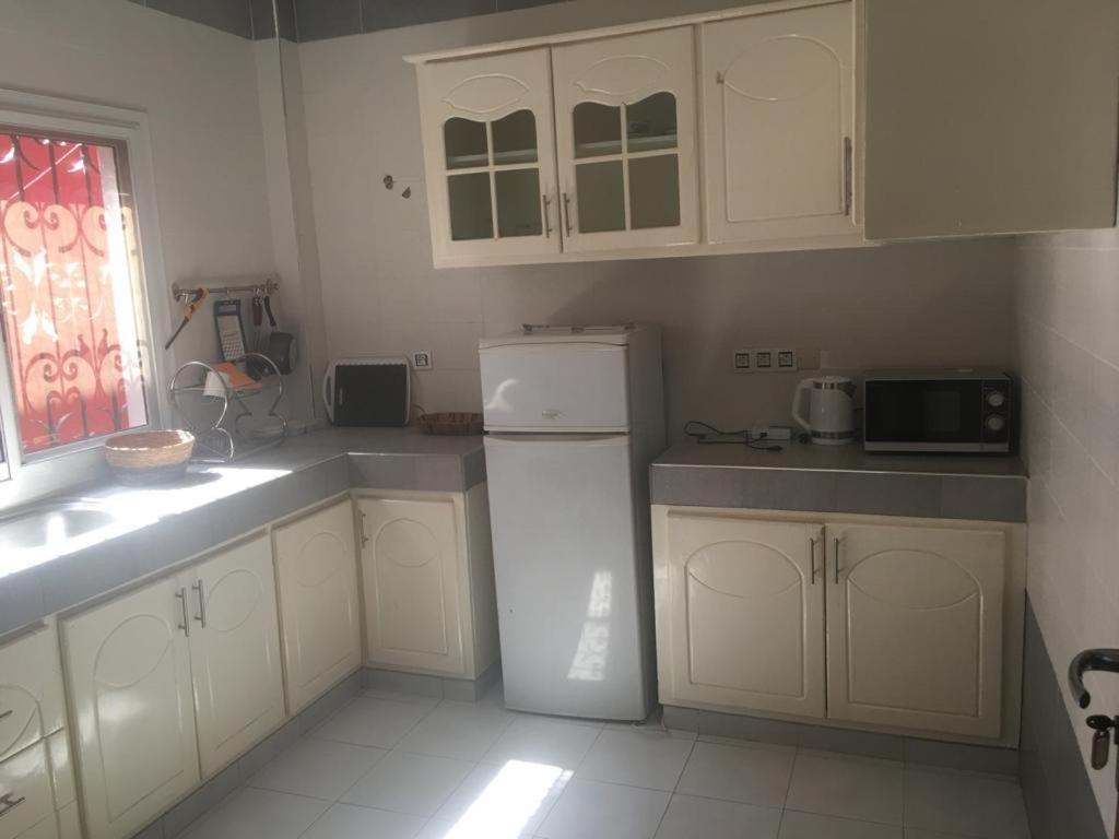 Villa Chez Julien Rufisque Ngoại thất bức ảnh